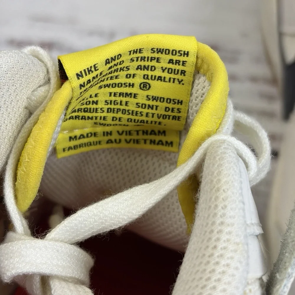 Nike Air Force 1 Shadow 'Go the Extra Smile' White Sneakers, Size 7.5 DO5872-100